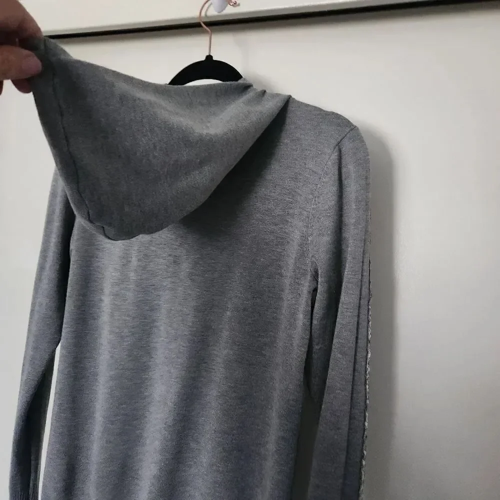 A Love Story Hooded Sequined Detail Gray Sweater Size Small